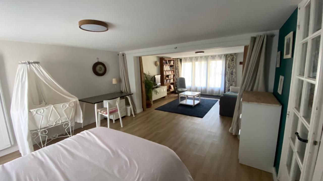 30Mn De Paris St Lazare En Train, Studio 42 M2 Verneuil-sur-Seine エクステリア 写真